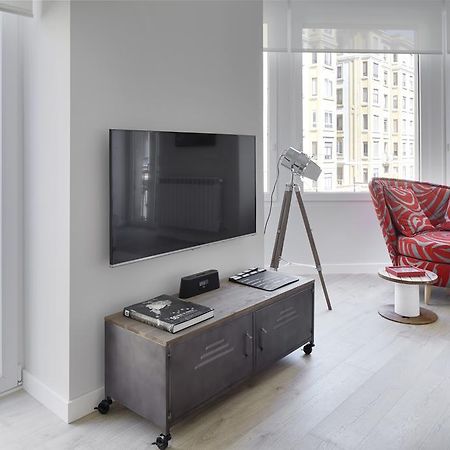 Zurriola Zinema By Feelfree Rentals San Sebastian Phòng bức ảnh